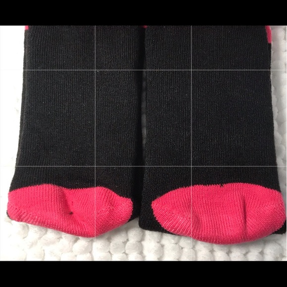 3/$30 FUNNY QUOTE SOCKS IF YOU CAN READ THIS BRING ME SOME CHOCOLATE SIZ… - Picture 5 of 9